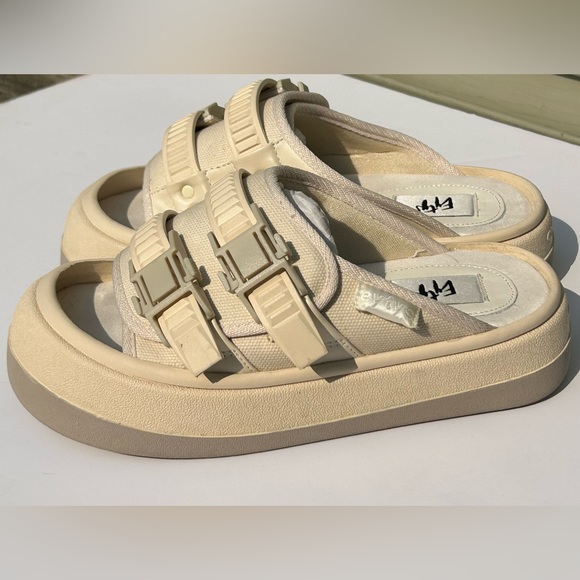 EYTYS Capri Sandals - Picture 2 of 10